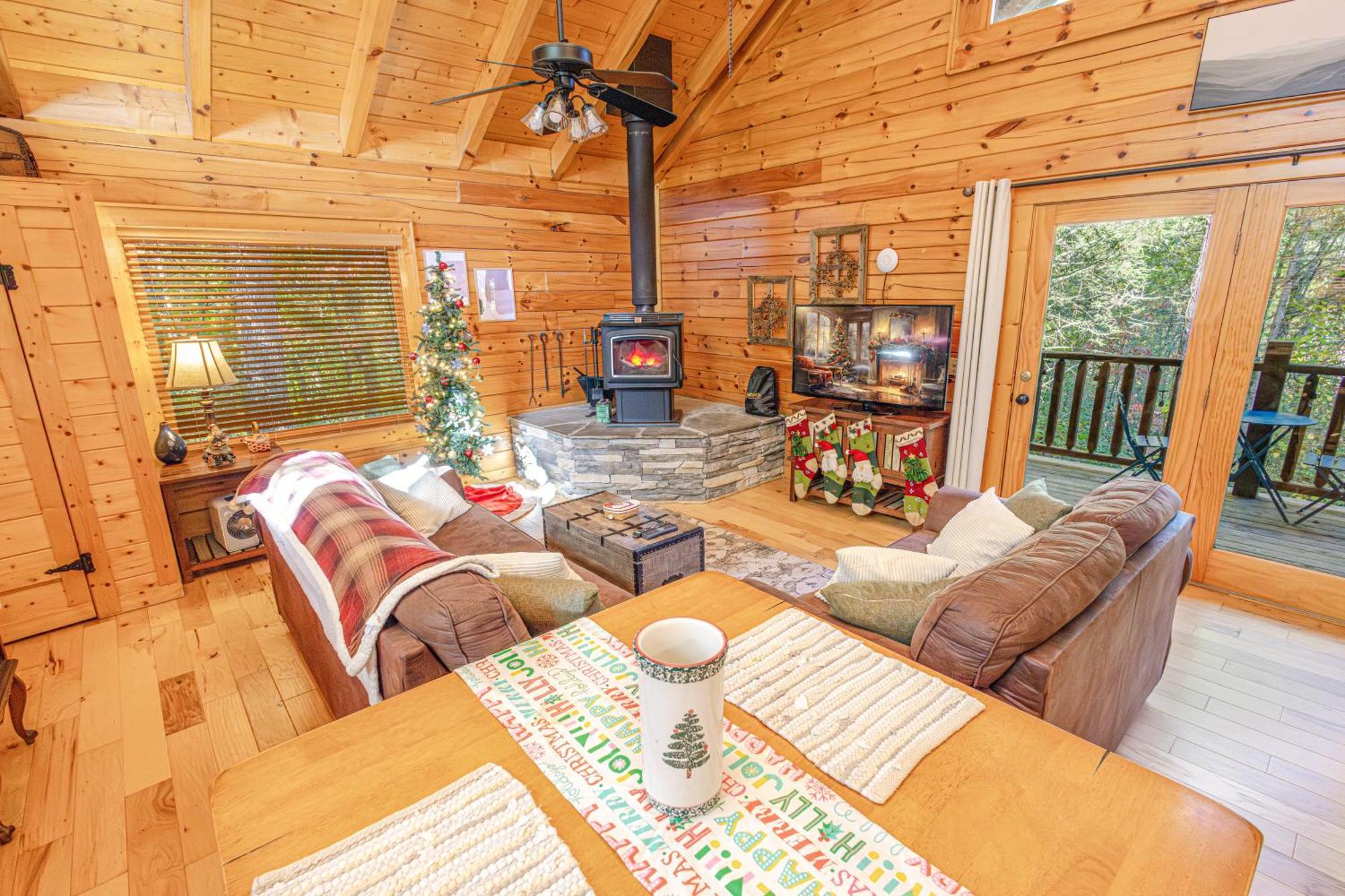Love Me Tender Studio Cabin Sevierville Exteriér fotografie